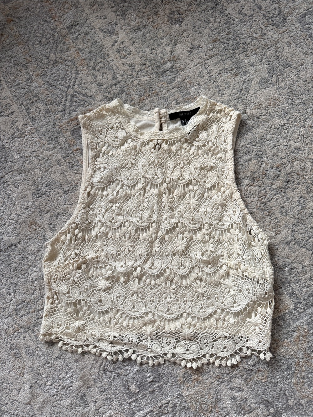 Forever 21 Cream Crochet Lace High-Neck Sleeveless Camisole